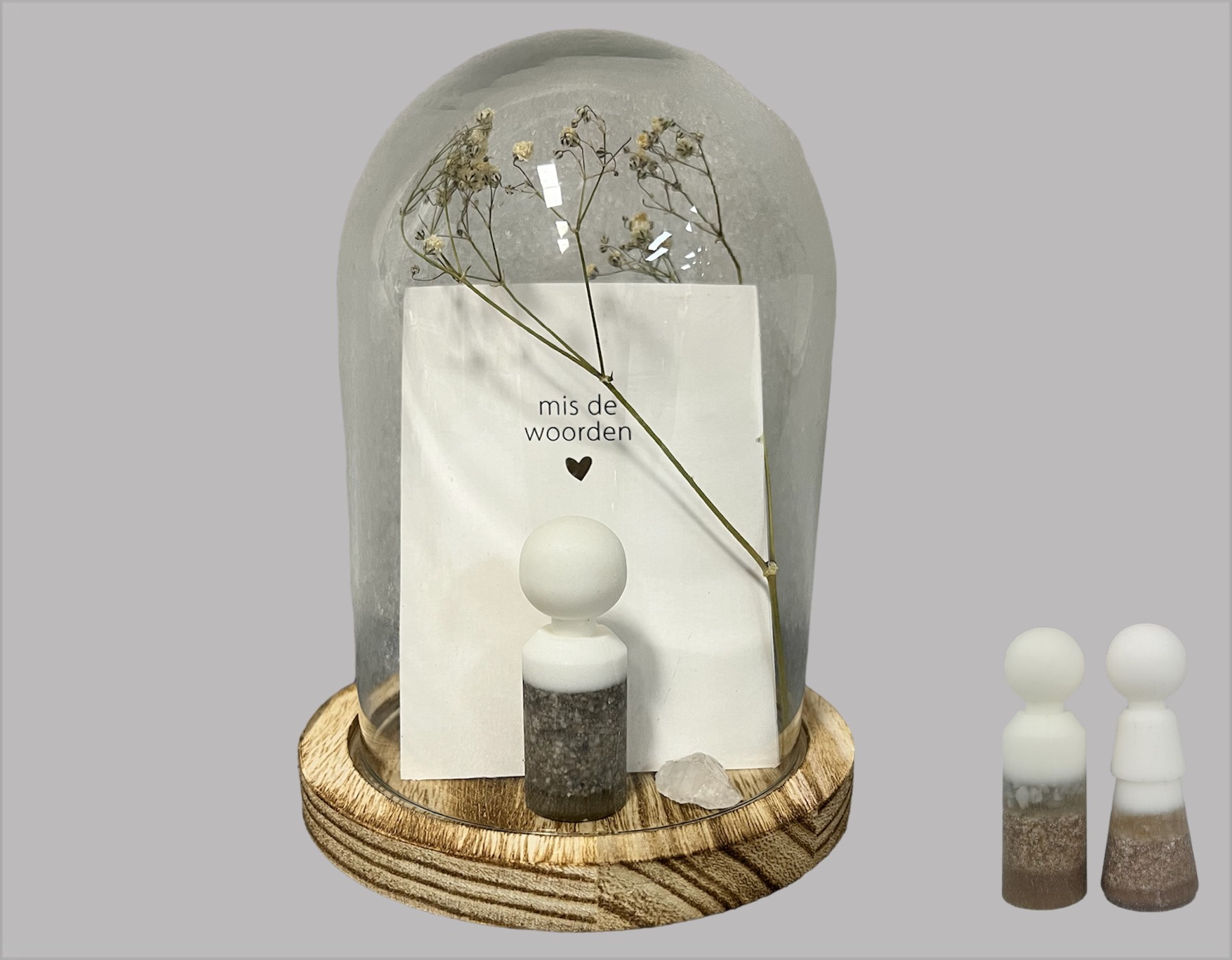 Poppetje met crematie as