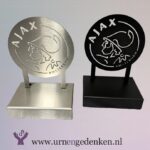 Ajax urn